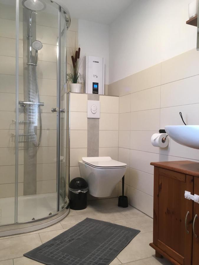 Ferienhaus Alte Schule Rambin Auf Ruegen Екстериор снимка